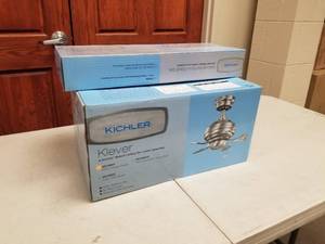 lot 363 image: Kichler Klever 52 Ceiling Fan Antique Pewter with 5 Matte WhiteWeathered White Woven Bamboo blades (new in box)