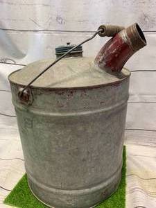 lot 26 image: Vintage Galvanized Gas Can 16 Tall