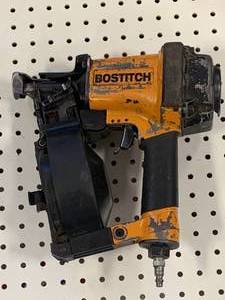 lot 74 image: Bostitch Air Nailer