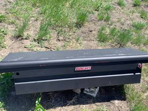 lot 81 image: Weatherguard Truck Box