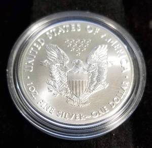 2017 AMERICAN SILVER EAGLE 1 TROY OZ. .999 FINE SILVER IN AIRTITE