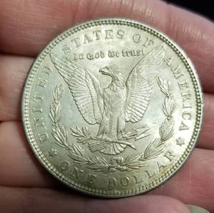 1886 MORGAN SILVER DOLLAR