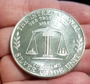 1 TROY OZ. .999 FINE SILVER VINTAGE TRADE UNIT