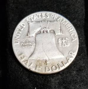 1948-D FRANKLIN SILVER HALF DOLLAR