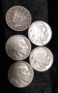 5 US NICKELS 4 BUFFALO 1 LIBERTY