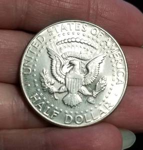 1964 KENNEDY HALF DOLLAR AU-UNC