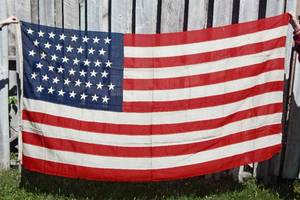 lot 5 image: Antique 45 Star U.S. Flag