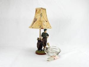 lot 62 image: Golfer Table Lamp