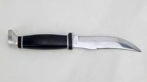 lot 77 image: Vintage Case XX 223-5 Fixed Blade Knife