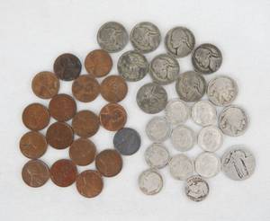 lot 93 image: Lot of Mixed Vintage U.S. Coins