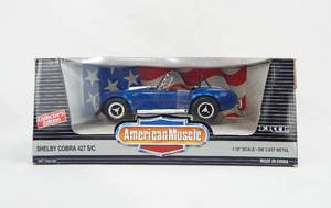lot 150 image: Vintage 1993 Ertl Collectors Edition American Muscle 118 Scale Die Cast Shelby Cobra 427 SC