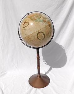 lot 10 image: Vintage Replogle World Classic Series 16 Inch Diameter Globe
