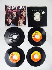 lot 167 image: Set of 6 Vintage The Beatles 45 Records