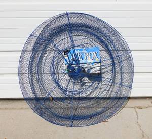 lot 145 image: Large New Intruder Live Box Collapsible Fish Basket