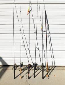 lot 117 image: Lot of 6 Fishing Pole Rod and Reels