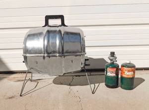 lot 202 image: Genuine Keg-A-Que Propane Grill