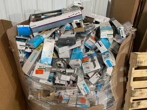 HUGE LOT of LOT OF MOEN, DELTA, KOHLER AND GLACIER BAY TOWEL BARS, HOOKS, SHELVES ACCESSORIES