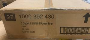 3 Outlet 1.5 Mini Power Strip Case, New In Box