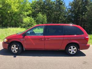 2006 Dodge Grand Caravan SXT Special edition - FULLY LOADED