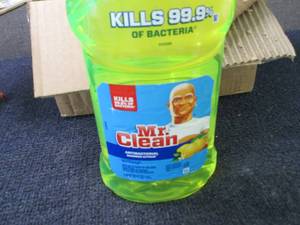 6- 45 oz Bottles Mr. Clean Antibact...