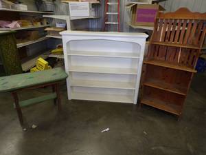 2 Shelves and Table