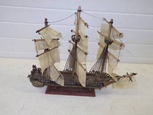Model Ship