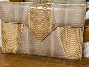 Two Vintage Ladies Clutch Style Handbags