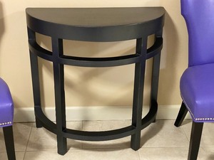 Fun Coordinating Decorative Chair and Table Set
