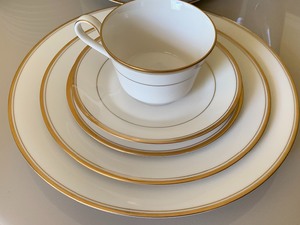 Classic and Simple Noritake China Set