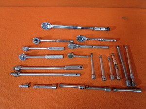 lot 50 image: 12 Torque Wrench, Ratchets, Extensions, Breaker Bars