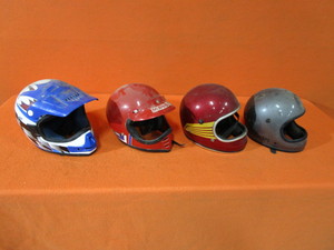 lot 85 image: Helmets