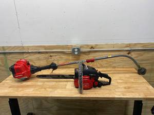 lot 28 image: CRAFTSMAN Chainsaw and Trimmer