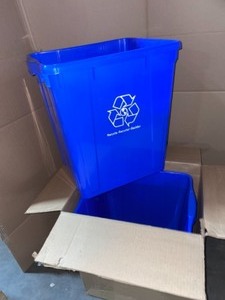 lot 9 image: ENVIRO WORLD 22 GAL. RECYCLING BOX (2-PACK). SEE PICTURES