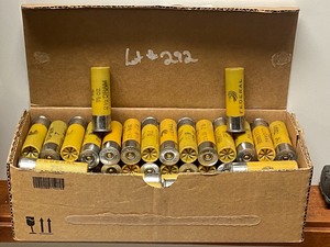 lot 292 image: Box Of (88) 20gauge #8-Shotshells (...