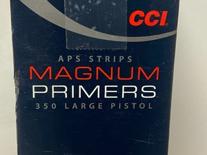 lot 305 image: (1000) Count Box Of CCI Magnum Prim...