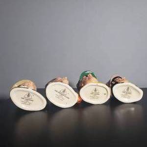 lot 105 image: Royal Doulton Gambling Gentlemen