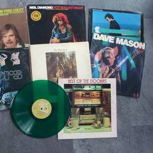 lot 121 image: Classic Rock Vinyl Group