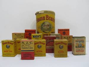 lot 17 image: Lot of VintageAntique Spice Boxes