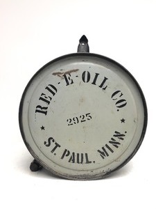 lot 245 image: Awesome Vintage 1920s Northland  Red-E-Oil Saint Paul Motor Oil Rocker Can