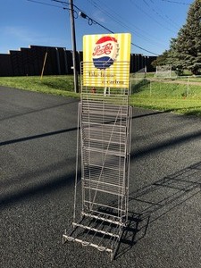 lot 7 image: Excellent Vintage PEPSI-COLA Store Display Rack
