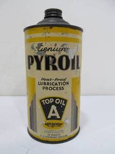 lot 226 image: Vintage PYROIL Top Oil A Cone Top and YAMAHA Yamalube 4 Cycle Oil Can