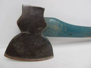 lot 236 image: Antique NORTHERN PACIFIC Railroad Hatchet