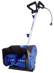 lot 39 image: SNOW JOE 10 IN. 8.5 AMP ELECTRIC SNOW SHOVEL MODEL 320E. SEE PICTURES