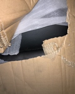 lot 64 image: SERTA NELSON FAUX LEATHER CONVERTIBLE SOFA WITH SELF STITCHING IN BLACK. SEE PICTURES