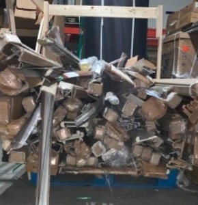 lot 80 image: PALLET OF ASSORTED FLOORWALL MOLDINGS, STAIR NOSES, REDUCERS, & MORE VARIOUS CONDITIONS. SEE PICTURES