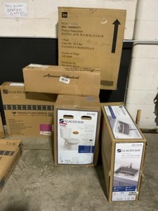 lot 54 image: PALLET OF KITCHENBATH FIXTURES, MEDICINE CABINETS & MORE VARIOUS CONDITIONS. SEE PICTURES