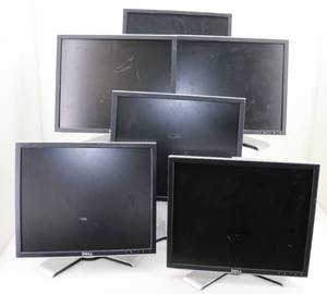 lot 33 image: (6) Dell 19 VGADVI Monitors
