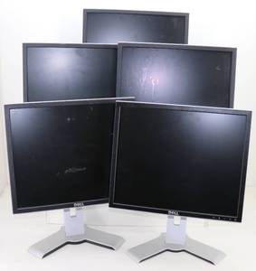 lot 35 image: (5) Dell 19 VGADVI Monitors