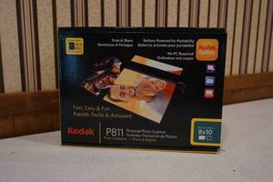 lot 242 image: photo scanner