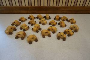 lot 243 image: childrens toys